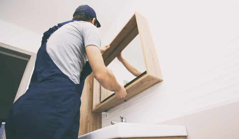 Find Mirror Repair Near You | The Glass Guru