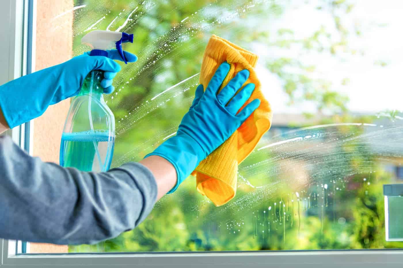 Whats the best shower glass cleaner to protect your glass and coating?