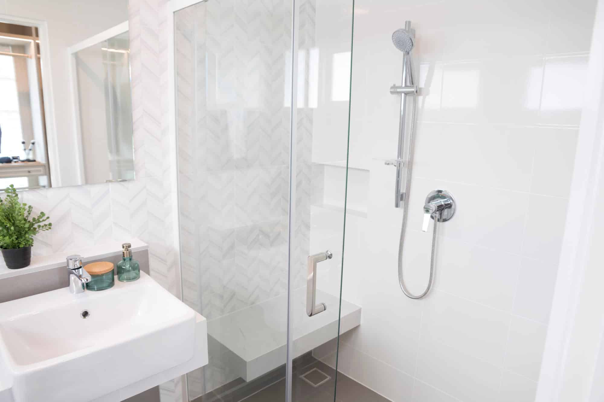 Should You Repair or Replace a Shower Door? The Glass Guru