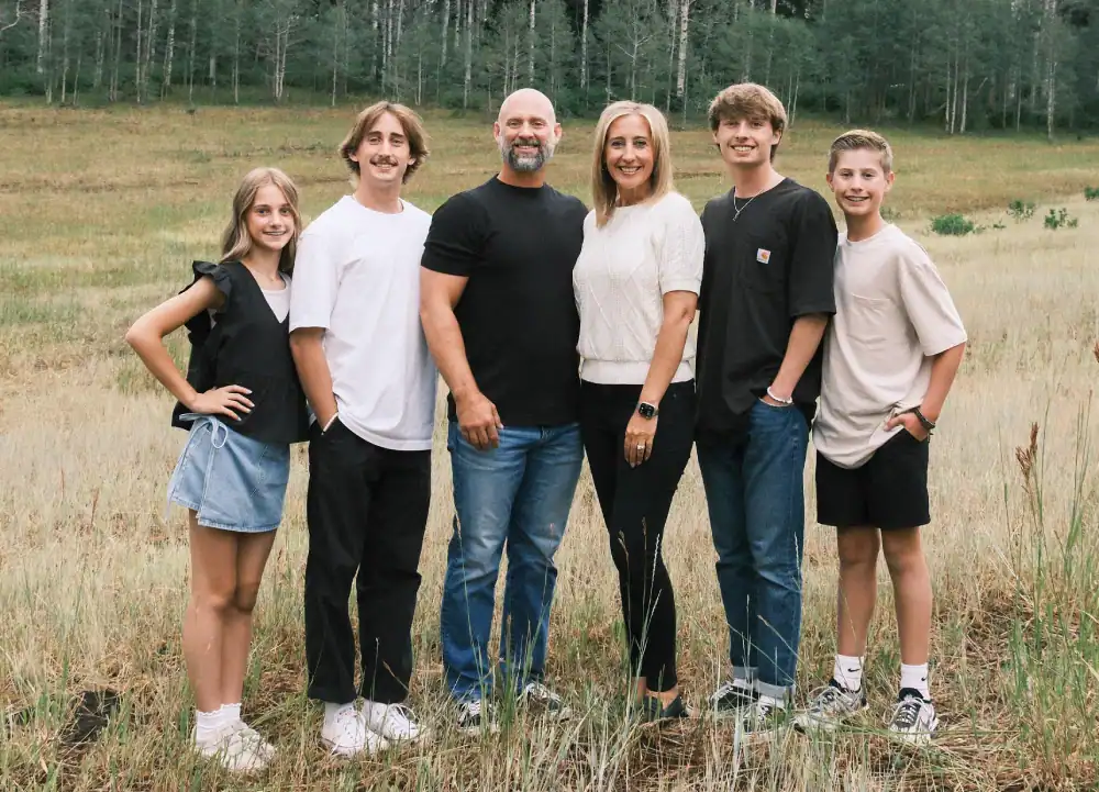 Family Pic - Provo UT - Matt Cindi Field